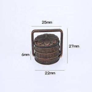 Nouveauté 2026 : Modèle miniature très demandé avec accessoires pour maison de poupée, modèle rétro miniature en alliage de panier à riz, jouets et accessoires photo - Product Image 1