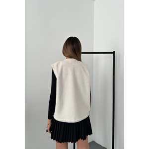 Chaleco de Felpa Color Blanco Hueso para Mujer, 100% Poliéster, Forro Polar, Estilo Abrigo Cálido - Product Image 1