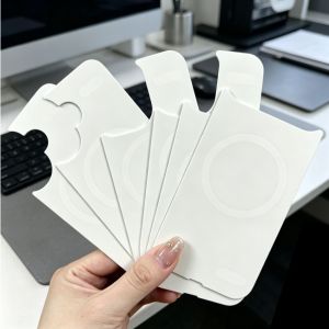 Nuova Piastra Posteriore Magnetica Vuota per Sublimazione in TPU Stampabile a Caldo per <span class=keywords><strong>Cover</strong></span> Fai-da-te con <span class=keywords><strong>Foto</strong></span> per iPhone 17 - Product Image 4
