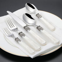 Ensemble de couverts de luxe haut de gamme 5 pièces, élégant, en acier inoxydable 304 avec manche en acrylique