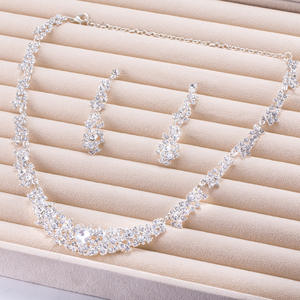 Conjunto de Dos Piezas de Moda en Acero de Titanio para Hombre Más Vendido de Eaby, Collar y Aretes con Forma de Lagarto y Cadena O - Product Image 5