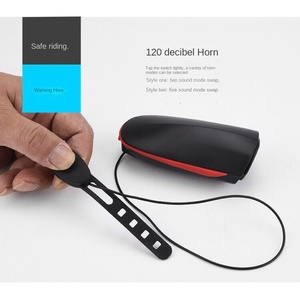 Faro de bicicleta de montaña recargable por USB 7588, accesorios de conducción nocturna con bocina, luz impermeable para coche, cuerpo ABS, tipo de batería AA - Product Image 3
