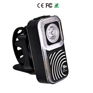 Feu arrière de vélo VTT haute luminosité, <span class=keywords><strong>accessoires</strong></span> de cyclisme, étanche IP64, rechargeable, pour la conduite nocturne - Product Image 1