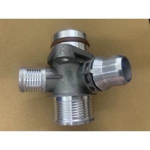 ท่อน้ำมันเชื้อเพลิง N20 BMW ขั้วต่ออลูมิเนียมสี่ทาง11537639997สำหรับ F30 X1 E84 F10 F33 - Product Image 1