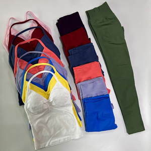 Conjunto de leggings para mujer, conjunto de yoga sin costuras, tops sin espalda, traje de cintura alta con efecto fruncido, <span class=keywords><strong>ropa</strong></span> de <span class=keywords><strong>fitness</strong></span>, <span class=keywords><strong>ropa</strong></span> <span class=keywords><strong>deportiva</strong></span> para gimnasio con efecto fruncido - Product Image 2
