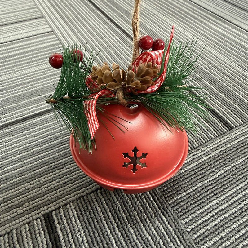 Rouge avec flocon de neige