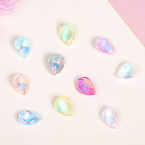 คริสตัลรูปหยดน้ำ แก้วคริสตัลหลากสี สำหรับตกแต่งเล็บ DIY และเครื่องประดับ - Product Image 4