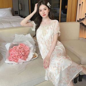 Ensemble de pyjama d'été <span class=keywords><strong>en</strong></span> gros Yi : <span class=keywords><strong>Nuisette</strong></span> élégante et pantalon de pyjama avec <span class=keywords><strong>nuisette</strong></span> <span class=keywords><strong>en</strong></span> maille pour <span class=keywords><strong>femme</strong></span> - Product Image 4