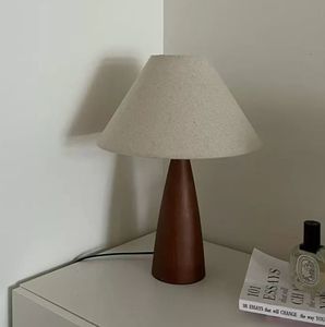 Ministerio De Justicia Retro E27 <span class=keywords><strong>lampione</strong></span> in legno a bulbo lussuosa lampada da tavolo per comodino camera da letto dell'hotel-alimentato a corrente continua - Product Image 4