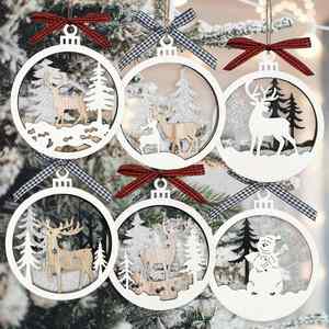 Set al por mayor de adornos ecológicos de madera de reno para árbol, con tallado en capas y etiquetas de regalo con purpurina, para decoración colgante de Navidad en interiores. - Product Image 1