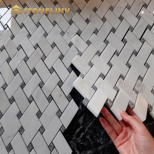 Mosaico in Marmo Bianco di Thassos con Design Unico e Mosaico di Conchiglie - Product Image 6