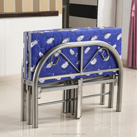 Luoyang Nouveau design pliable portable en fer pliable matelas lits en métal lits pliants simples pour adultes