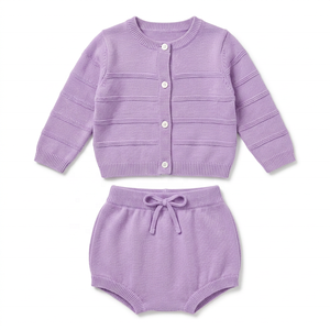 Conjunto de Suéter Tejido para Bebé Recién Nacido, Conjunto de Cárdigan Color Salvia, Ropa de Invierno, Atuendo Suave y Cálido para Niña, Diseño de Talla Personalizada - Product Image 1