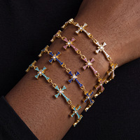 Pulsera de Cruz de Acero Inoxidable con Circonitas Novirassine, Plateada/Dorada, Resistente al Agua, Hipoalergénica, Sin Deslustre, para Uso Diario