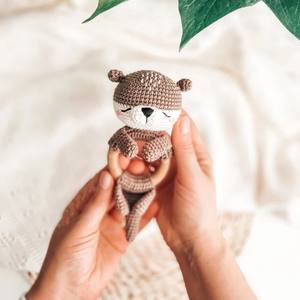 Nouveau design 2026 : Hochets animaux au crochet faits main, jouets <span class=keywords><strong>pour</strong></span> bébés, hochet en forme d'otter marin au crochet <span class=keywords><strong>pour</strong></span> <span class=keywords><strong>la</strong></span> dentition des bébés - Product Image 6