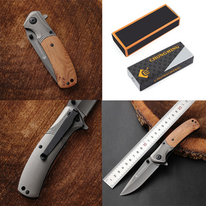 Coltello Tascabile in Vendita, Manico in Legno, <span class=keywords><strong>EDC</strong></span>, Coltello Pieghevole Tattico da Caccia Inciso, Coltello Personalizzato OEM con Nome Inciso per Regalo - Product Image 3