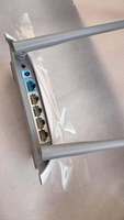 Routeur TP-Link TL-WR841N N300 double bande 2,4 GHz d'occasion avec 2 antennes externes à gain élevé 5dBi, 1 port WAN et 4 ports LAN RJ45 pour le Wi-Fi domestique et les opérateurs Internet