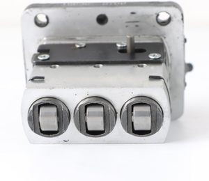 Bomba de Inyección de Combustible HongWang 16030-51013 1G872-51012 para Excavadora Serie 05 D905 D1005 D1105 D1305 - Product Image 2