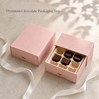 Boîte cadeau en chocolat rose clair personnalisée avec séparateur pour 6 truffes, emballage pour bonbons