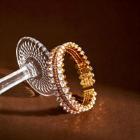 Bracelet manchette ouverte en cuivre plaqué or 18 carats, entièrement pavé de zircone cubique, couleur inaltérable, pour femme