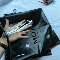 Sacs d'emballage pour vêtements en PVC recyclable avec fermeture éclair coulissante, impression de logo personnalisée, sérigraphie pour t-shirts, chaussures, chaussettes