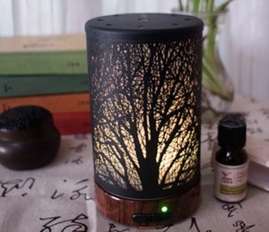 Yeni tasarım ağacı Metal Hollow-out sanat difüzör serin sis aromaterapi 100ml ev masa difüzör özel etiket 7 LED - Product Image 4