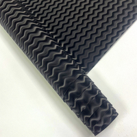 Cuir synthétique semi-PU gaufré à motif rayé ondulé 3D 5D pour sièges de moto