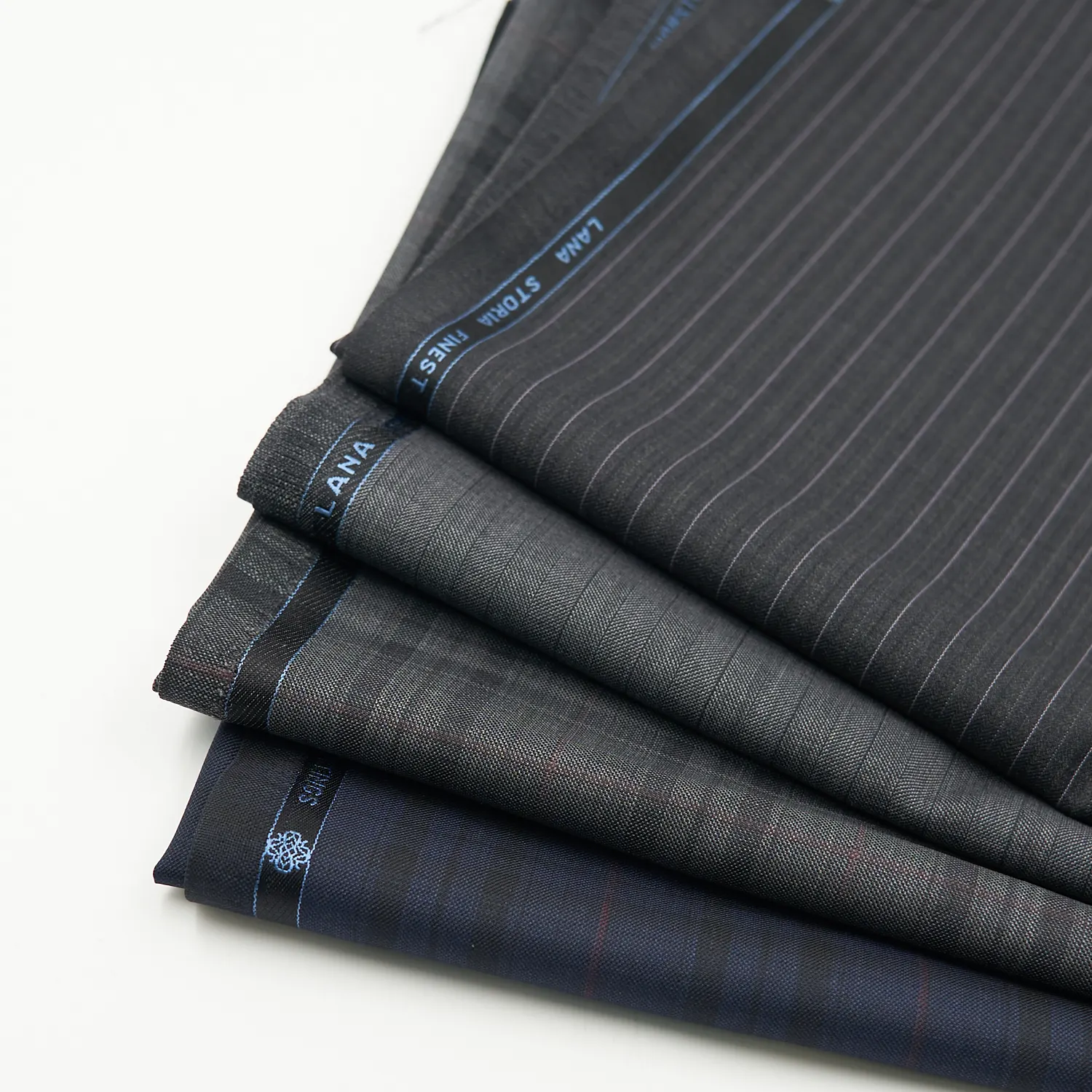 Tissus de luxe italiens de super qualité 70% laine 30% polyester