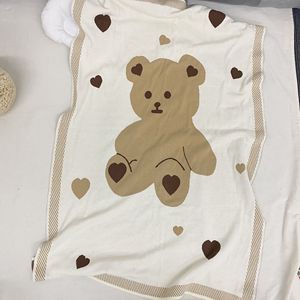 Ours d'amour personnalisé garçon fille 80*110cm canapé-<span class=keywords><strong>lit</strong></span> poussette sieste climatisation chaud tricoté bébé <span class=keywords><strong>couverture</strong></span> super douce - Product Image 4