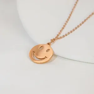 Most Popular 18k Gold Smiley Face Pendant Necklace No Faded Fashionable Sweater Necklace Clothes Chain