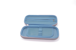 Estuche con cremallera de EVA con diseño de dibujos animados en 3D, funda protectora resistente al desgaste, directo de fábrica CN/VN, universal y a la moda para lápices - Product Image 2