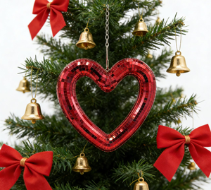 Nouvelles décorations de fête tendance : Boules miroir en forme de cœur rouge creux en gros, accessoires de fête pour <span class=keywords><strong>magnétophone</strong></span> - Product Image 4