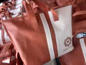 Bedsure Housse de Couette 100% Coton Taille Queen - Ensemble Housse de Couette Quatre Pièces Queen - Product Image 6