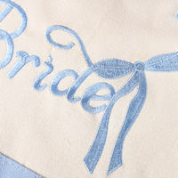 Sac fourre-tout en toile brodée Daisy, grande capacité, sac à bandoulière avec poche avant pour les étudiants, les trajets quotidiens et l'usage quotidien