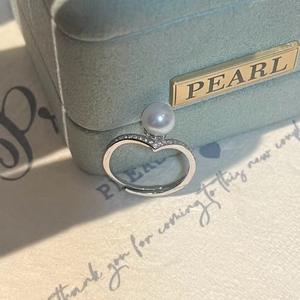 Bague en argent S925 en forme de V avec perle ronde de 6-7 mm, perles propres, bonne qualité, design simple et frais, taille réglable - Product Image 3