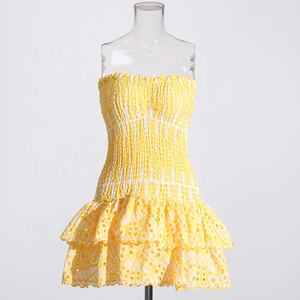 OUDINA Venta al por mayor verano estiramiento Casual elegante hueco patrón <span class=keywords><strong>Vestido</strong></span> corto para las mujeres - Product Image 3