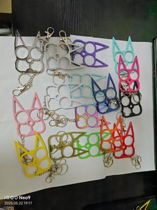 <span class=keywords><strong>2025</strong></span> mới blnieece xách tay thép không gỉ <span class=keywords><strong>Keychain</strong></span> dễ thương mèo cô gái thiết kế màu sắc khác nhau bán buôn cho phụ nữ - Product Image 6