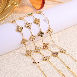 Pulsera de Trébol de Cuatro Hojas con Incrustaciones de Diamantes para Mujer, Chapada en Oro de 18K, Acero Inoxidable, Estilo Lujoso y de Alta Gama, Ginangstar - Product Image 2