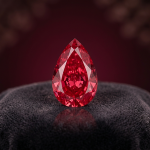 Diamant de laboratoire taille poire, pierre libre, couleur rouge vif fantaisie, 10,01 ct, certifié IGI pour la fabrication de bijoux - Product Image 3