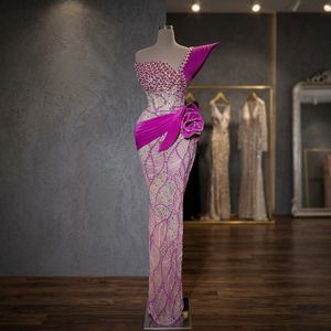 Robe de soirée maxi vintage en satin écologique, élégante et haut de gamme, à manches courtes, silhouette droite, avec dentelle et cristaux, pour occasions formelles - Product Image 4