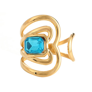 خاتم زفاف نسائي جديد من Easywin بتصميم فاخر وعتيق مطلي بالذهب عيار 18 قيراط من الفولاذ المقاوم للصدأ مع كريستال الزركون - Product Image 5