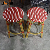 Meubles de restaurant français, tabourets de bar d'extérieur en rotin tressé, chaises de salle à manger en rotin et aluminium pour patio extérieur, café et bistrot