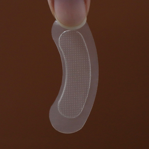 Peptid-Hydrokolloid Mikro-Darts Pro Mikroneedling Augenpatch-Blatt mit 2 Patches/Umschlägen zur Faltenreduktion unter den Augen - Product Image 3