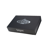 Boîte cadeau rigide magnétique pour bijoux et cosmétiques avec logo personnalisé imprimé en relief, couleur personnalisée et matériaux recyclables