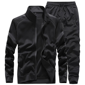 Survêtements de sport personnalisés pour hommes avec logo – Ensembles de survêtements de jogging vierges en polyester pour la course et la gym – Vente en gros - Product Image 3