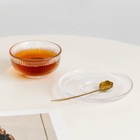 Bol à dessert en verre cannelé de qualité supérieure avec soucoupe, compatible lave-vaisselle, empilable, logo personnalisé pour la restauration événementielle, vente en gros