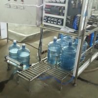 Machine de remplissage d'eau automatique de 5 gallons, bouteille de 20 litres, moteur électrique, pour boissons, usage médical, moteur principal, engrenage, PLC