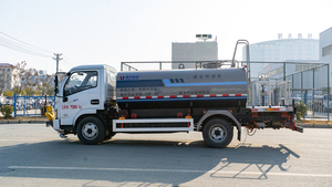 Camion d'assainissement Dongfeng Shangqi New Energy 5 mètres cubes, arroseur 4x2 Euro 4 avec moteur pompe Ningde Times - Product Image 4