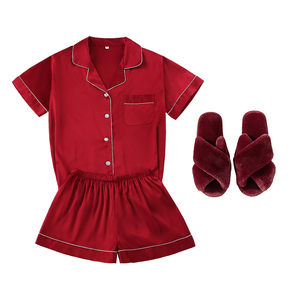 Il <span class=keywords><strong>pigiama</strong></span> in <span class=keywords><strong>raso</strong></span> da donna abbina il Set di indumenti da notte corti con pantofola in peluche e le sue dimensioni - Product Image 4