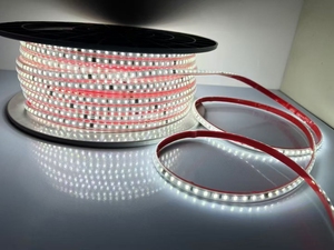 Tira de Luces LED Impermeables de 220V, 3 Metros, Autoadhesivas, Corte Libre de 10cm, Sin Controlador, 2835 SMD, 120 LED, Tiras de Luz Flexibles para Decoración - Product Image 5